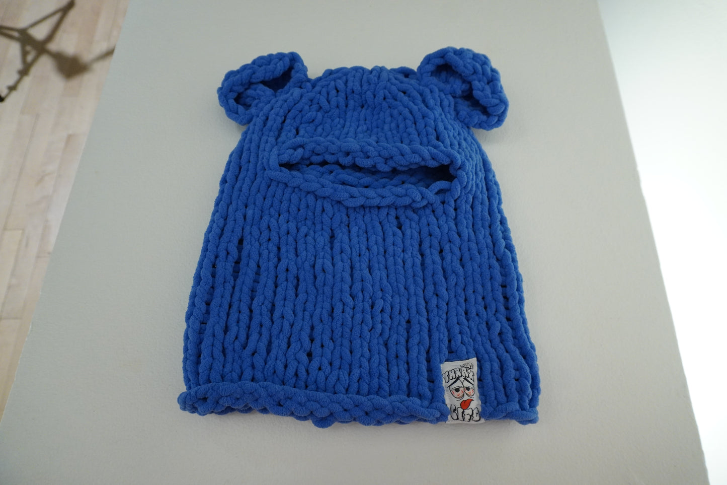 Blue Knitted Mouse Ski
