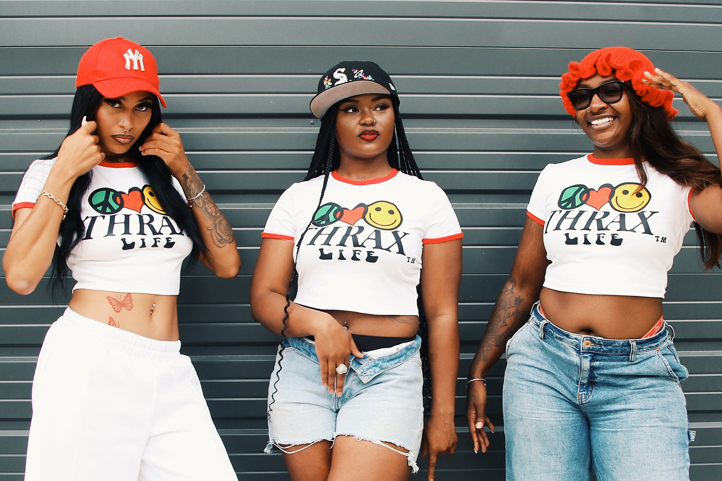HAPPY TRIP WOMENS RINGER BABY TEE